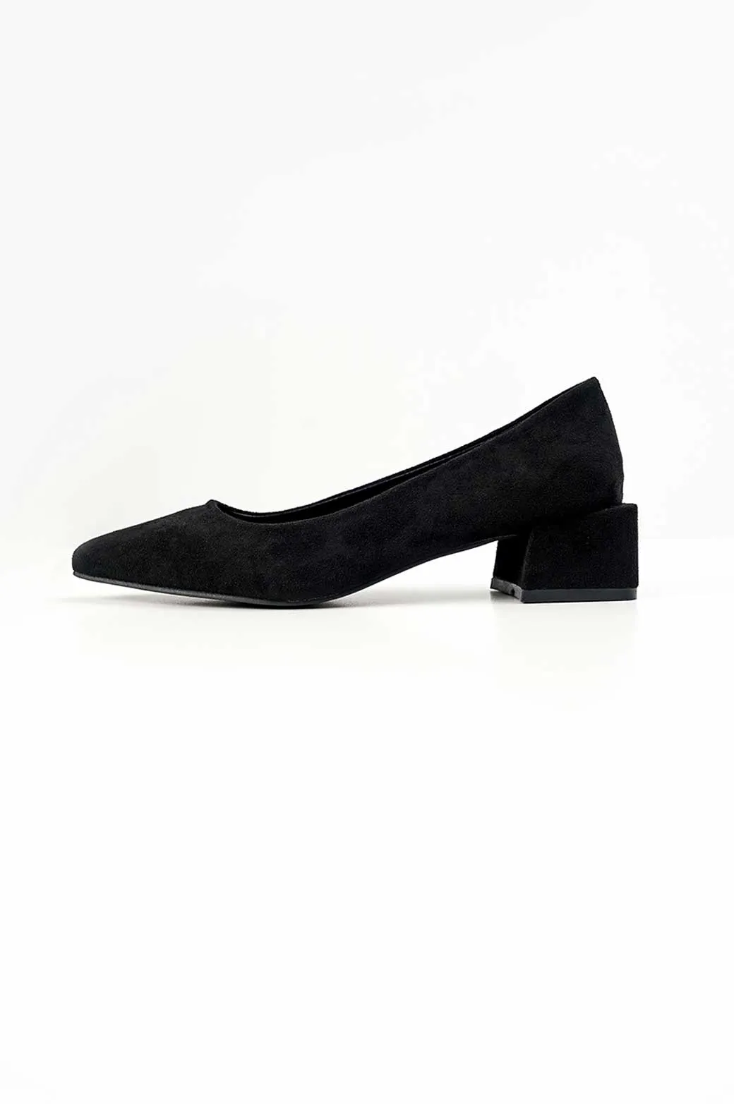 BLOCK HEEL PUMPS