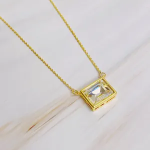 Crystal Clear Sweet Square Pendant Necklace