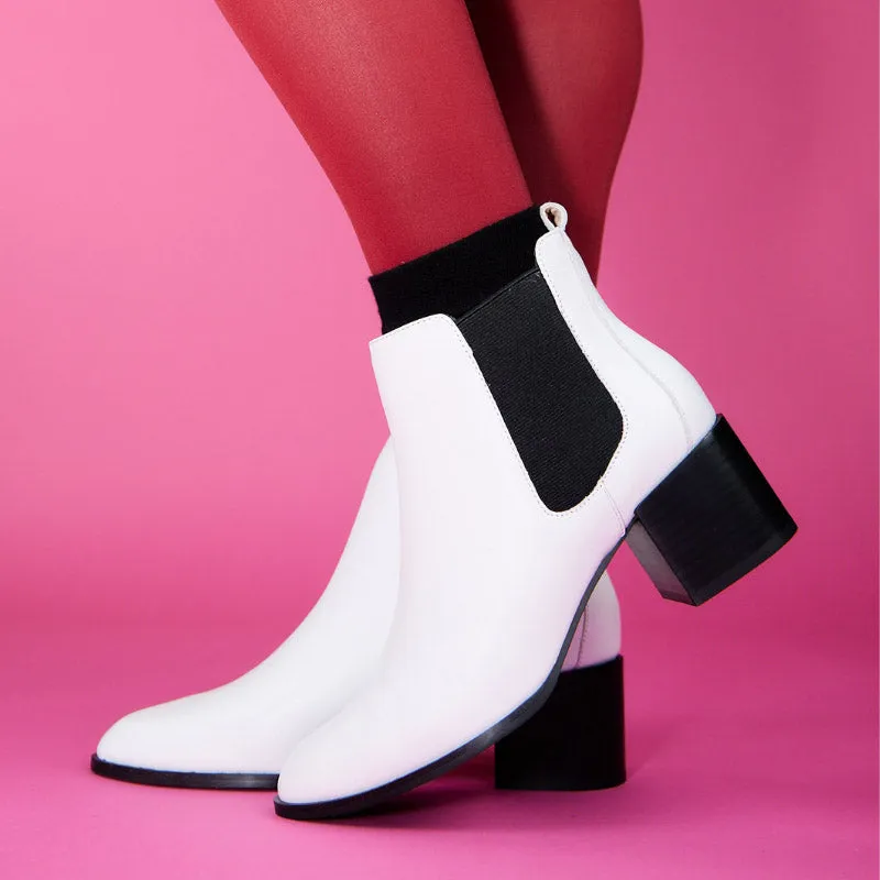 Melissa Chelsea Boot In White Leather